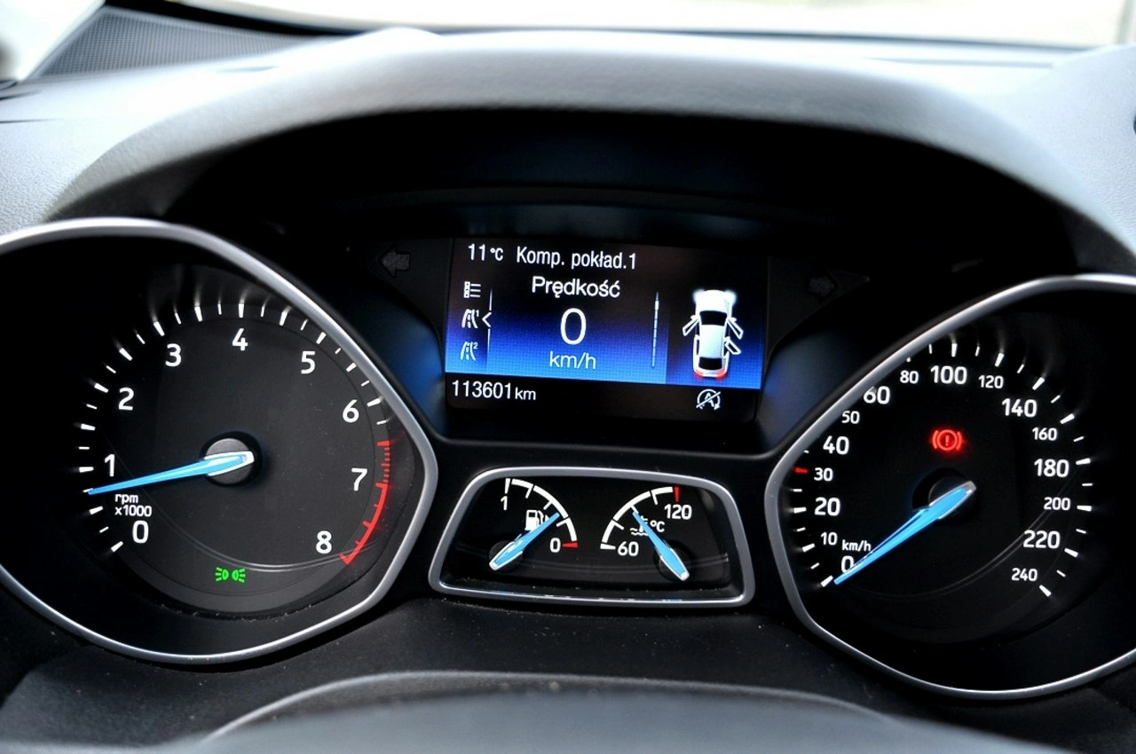 Ford C-MAX - Zdjęcie 19