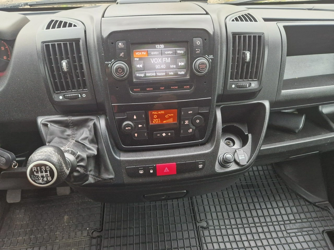 Peugeot Boxer - Zdjęcie 7