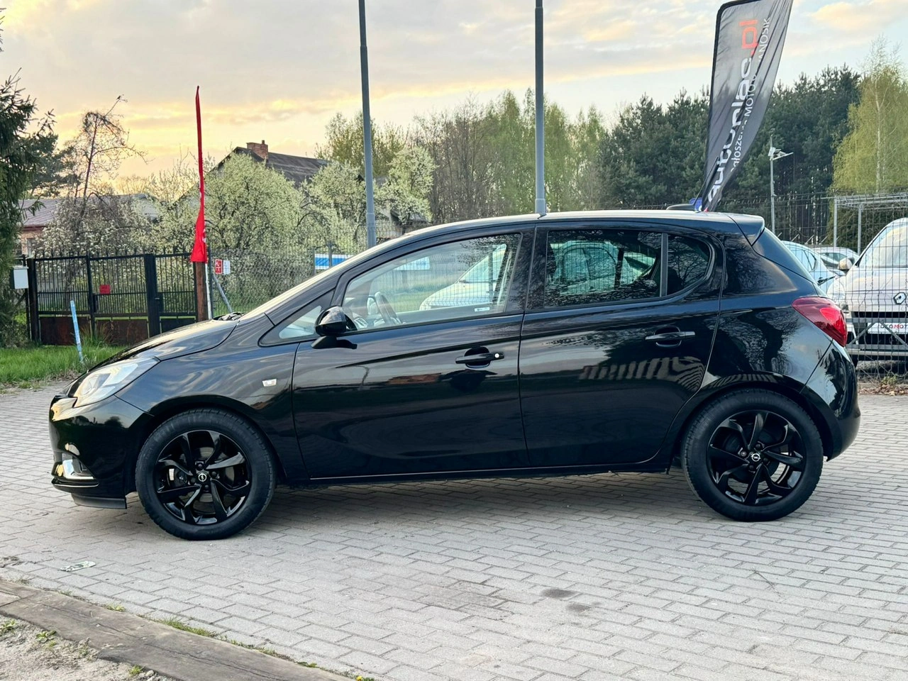 Opel Corsa - Zdjęcie 9