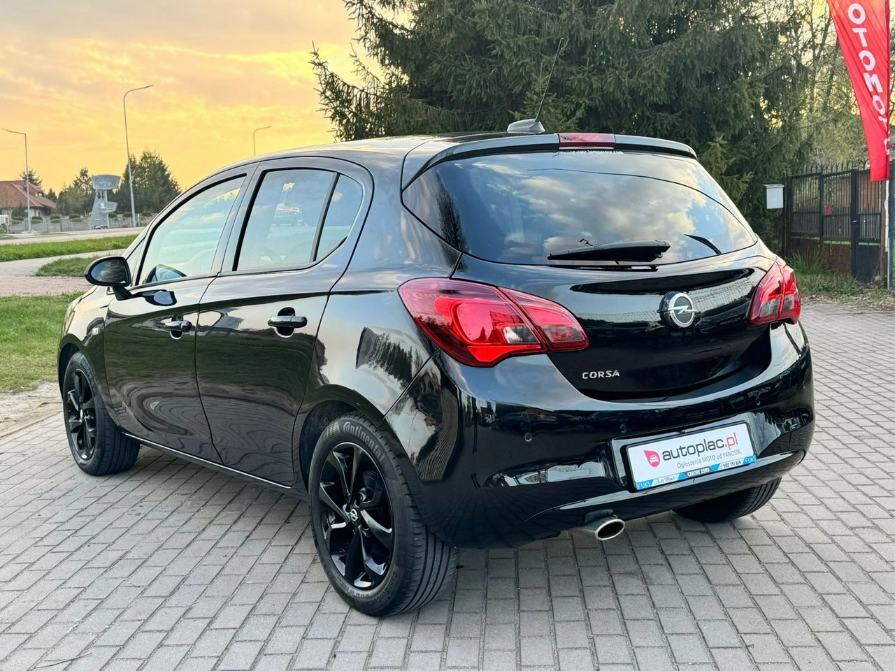 Opel Corsa - Zdjęcie 10
