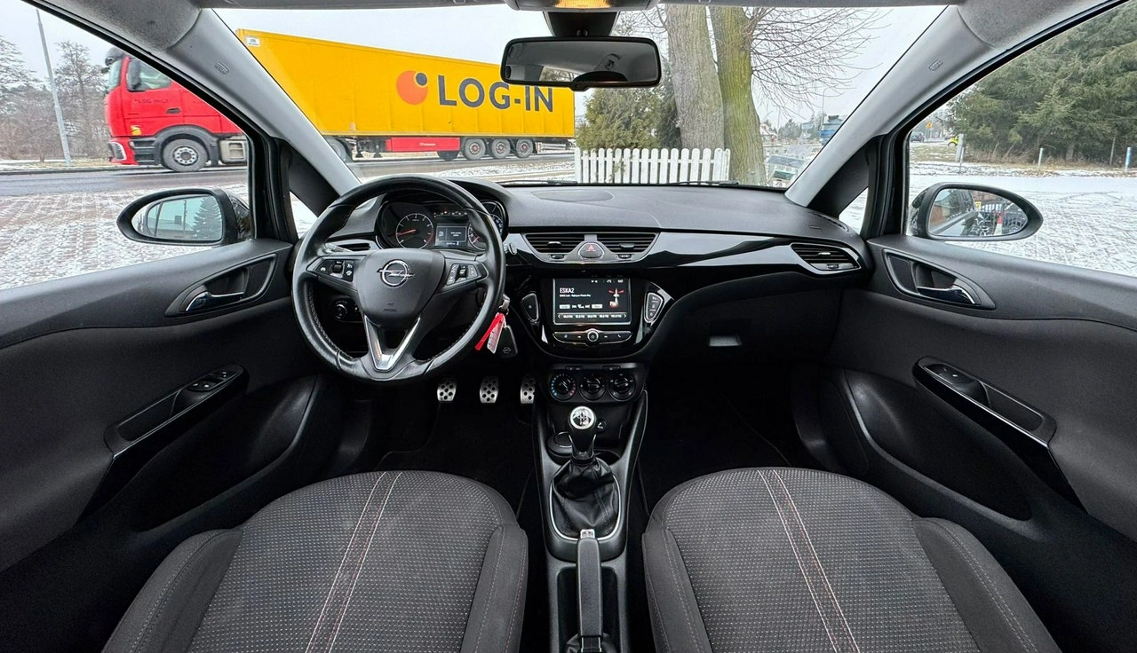 Opel Corsa - Zdjęcie 17