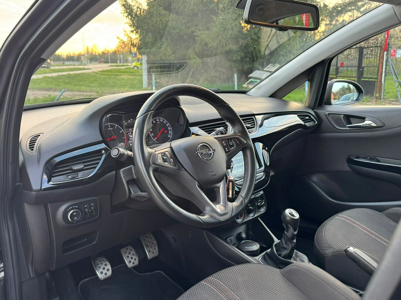 Opel Corsa - Zdjęcie 18