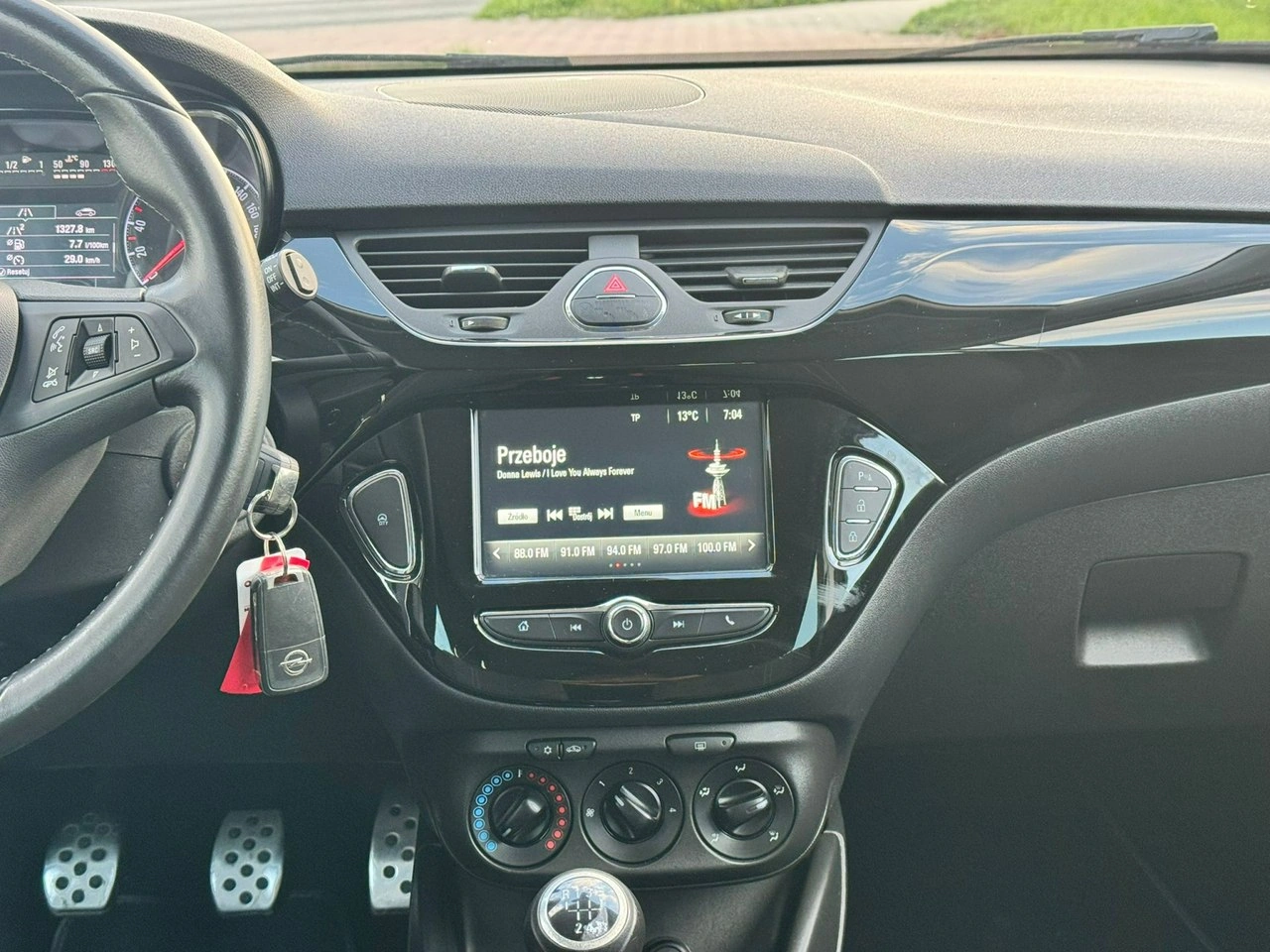 Opel Corsa - Zdjęcie 20