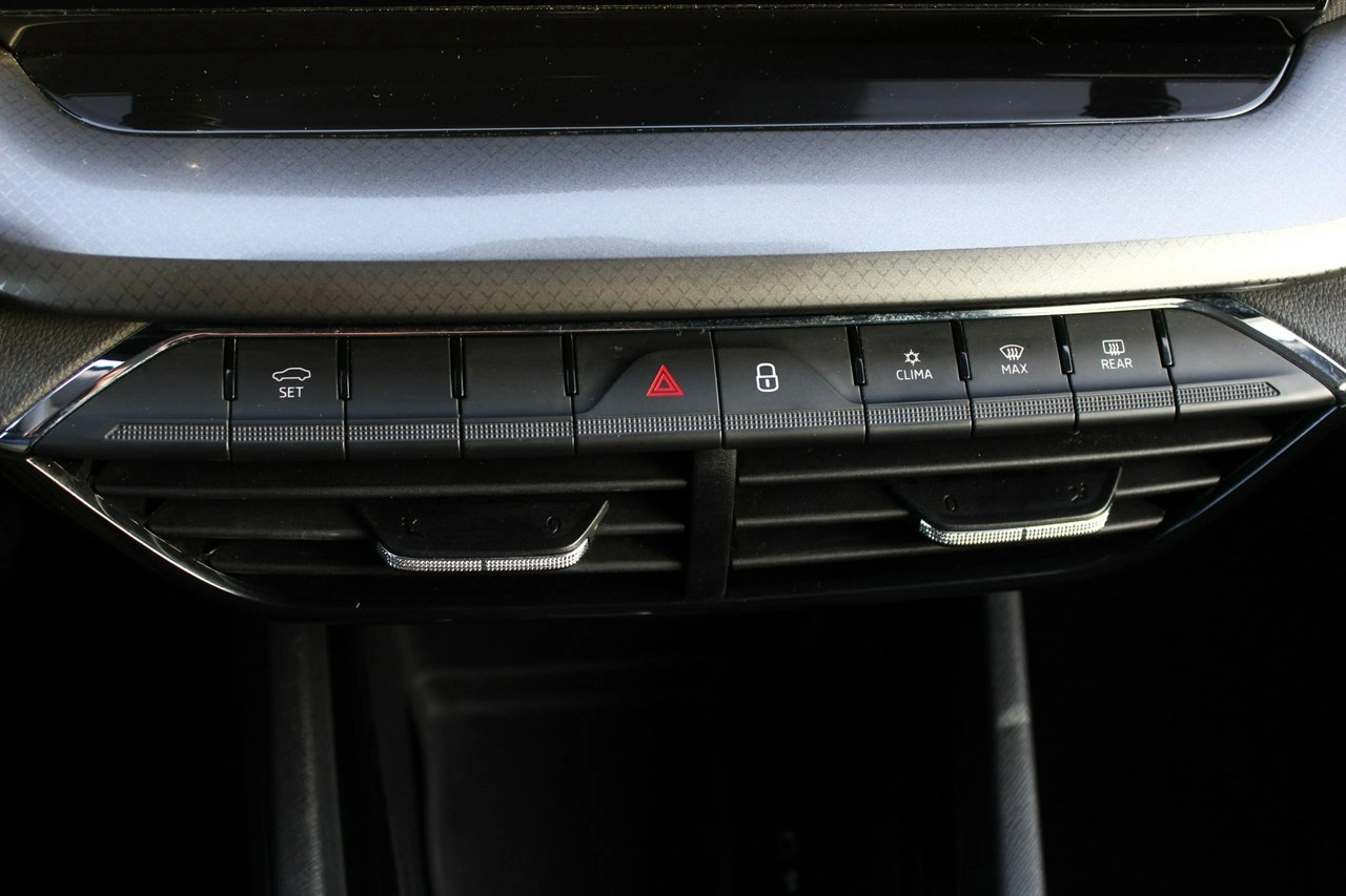 Skoda Octavia - Zdjęcie 20