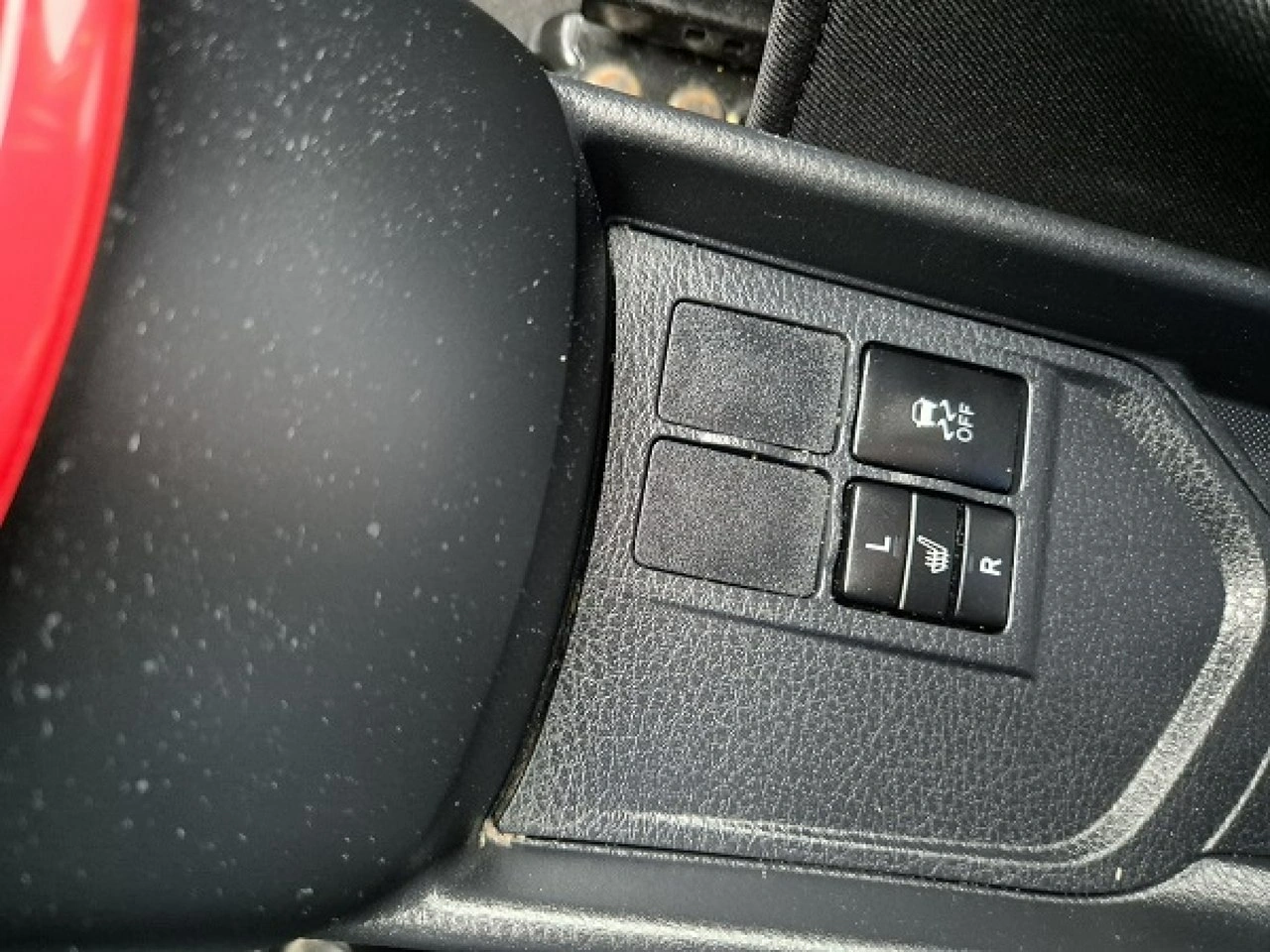 Toyota Yaris - Zdjęcie 30