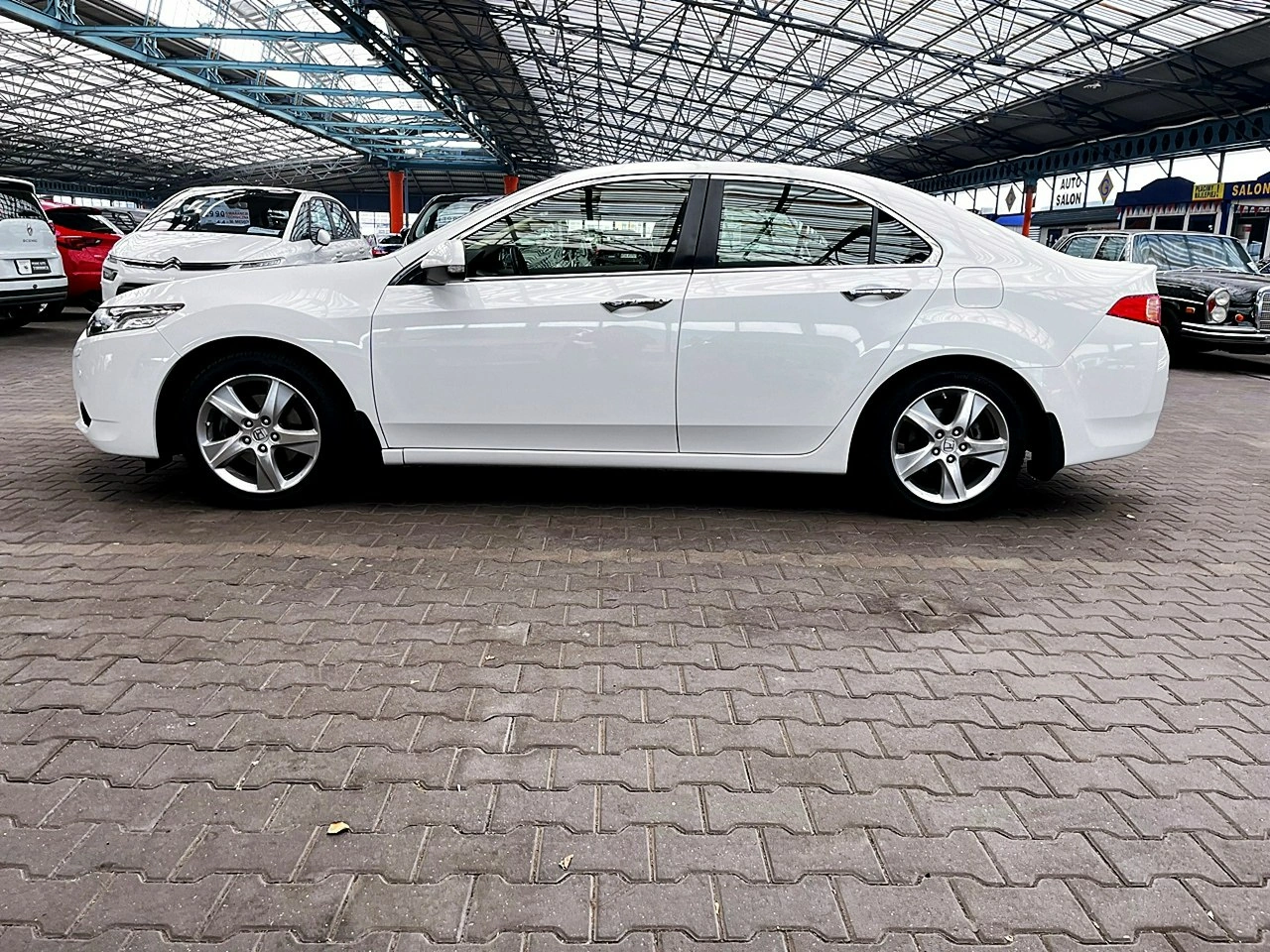 Honda Accord - Zdjęcie 45