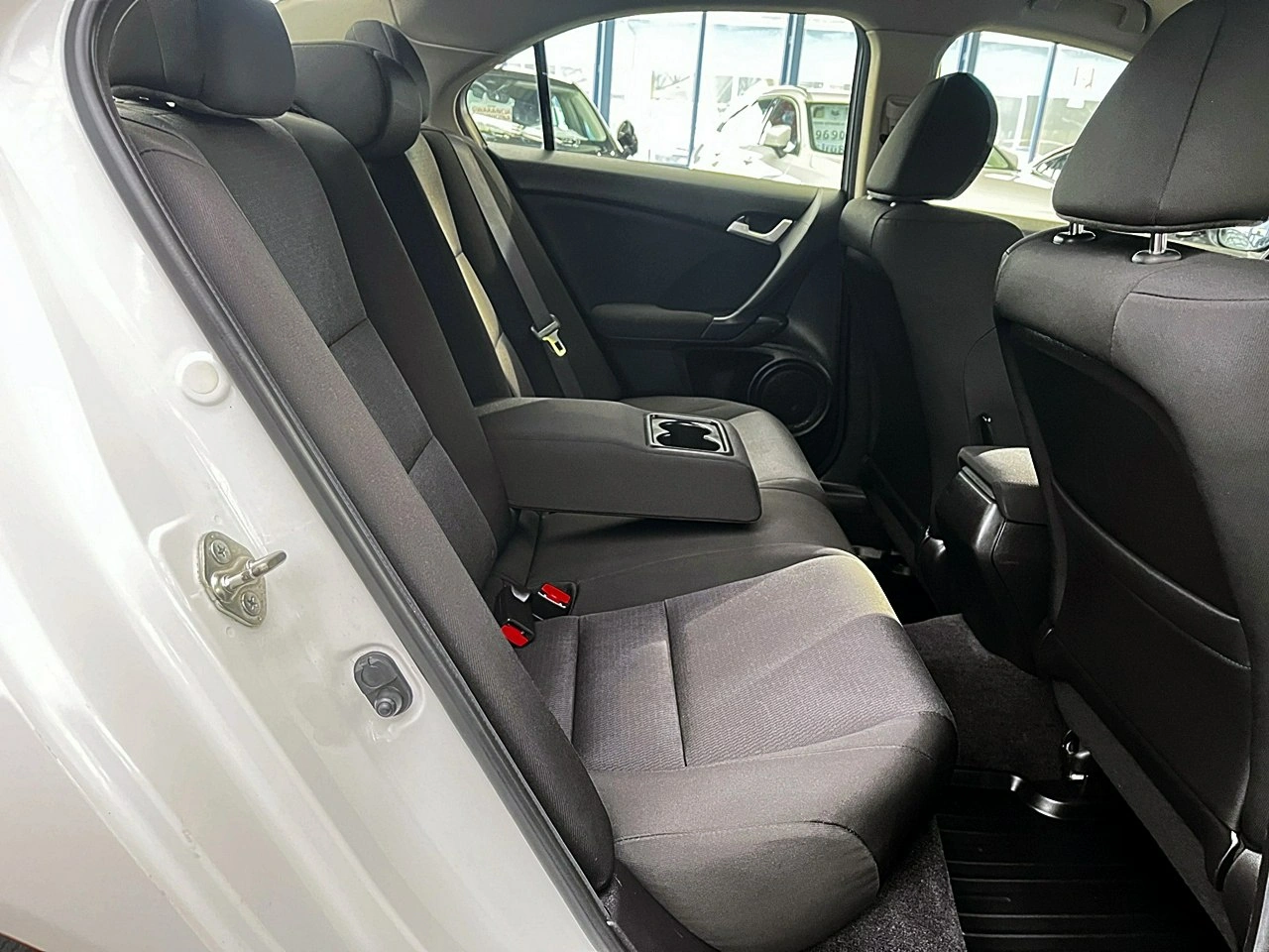 Honda Accord - Zdjęcie 12