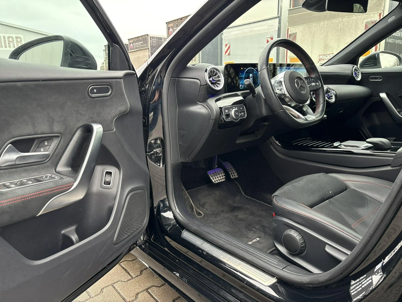 Mercedes A 200 - Zdjęcie 9