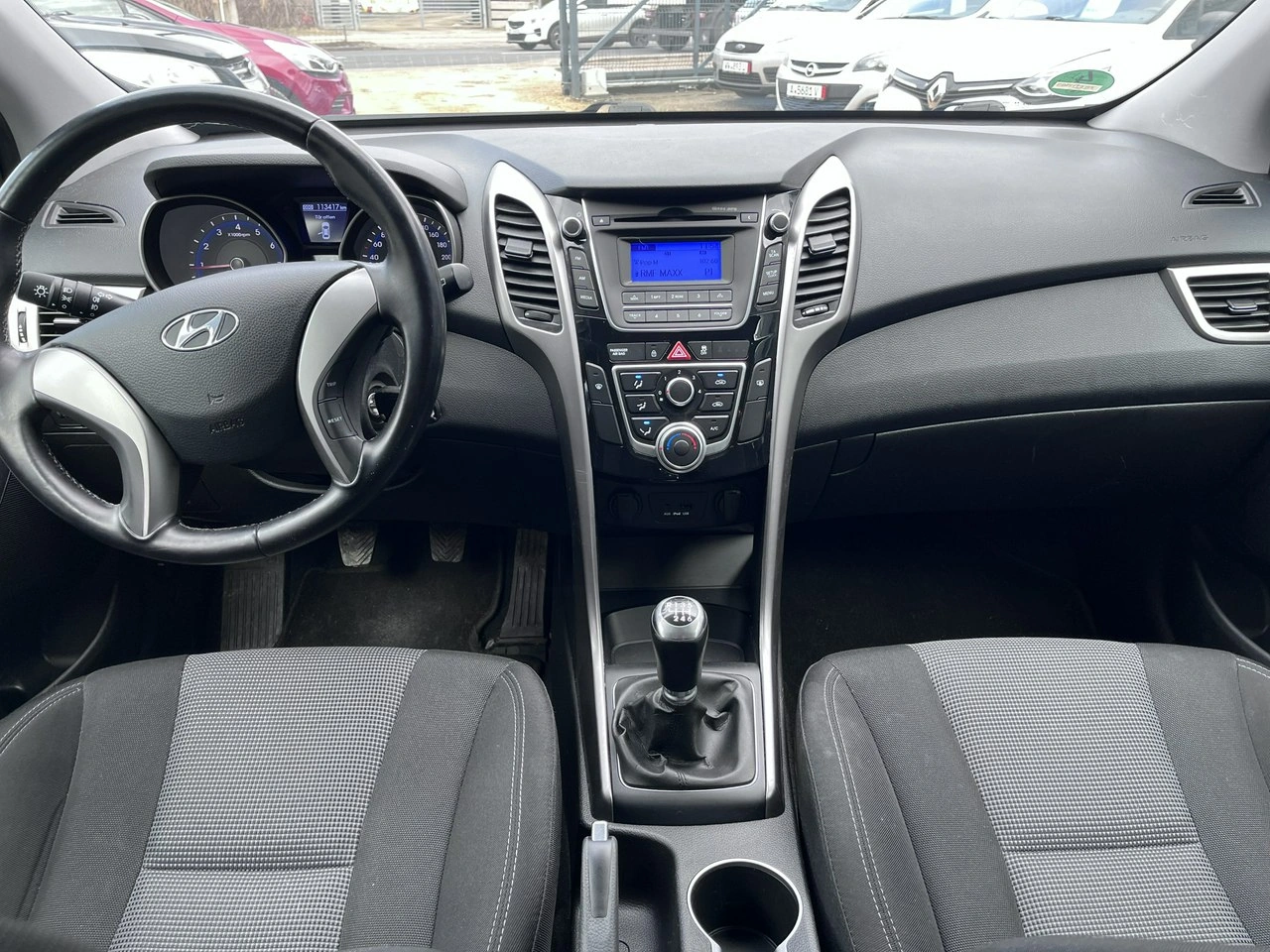 Hyundai i30 - Zdjęcie 11