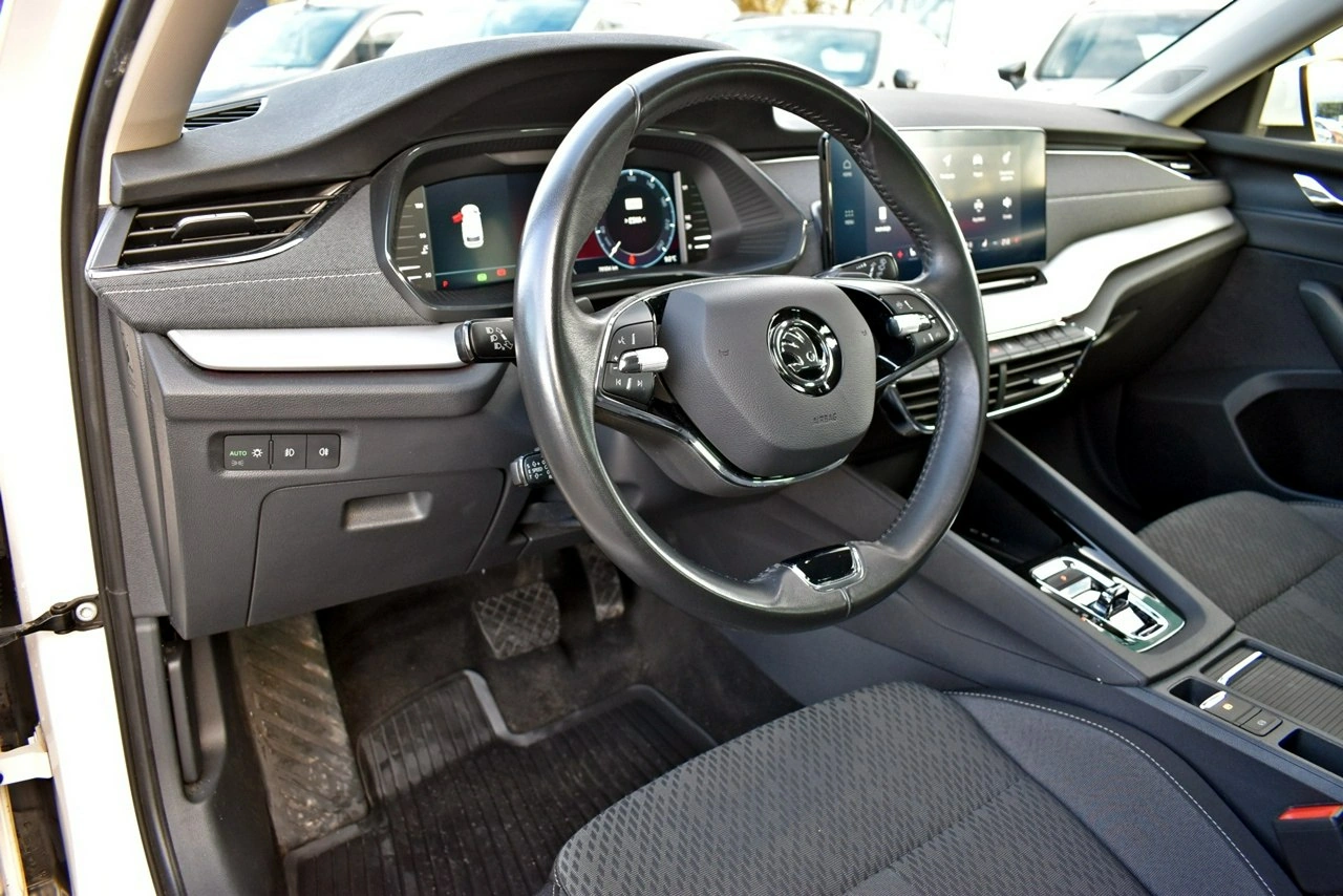 Skoda Octavia - Zdjęcie 9