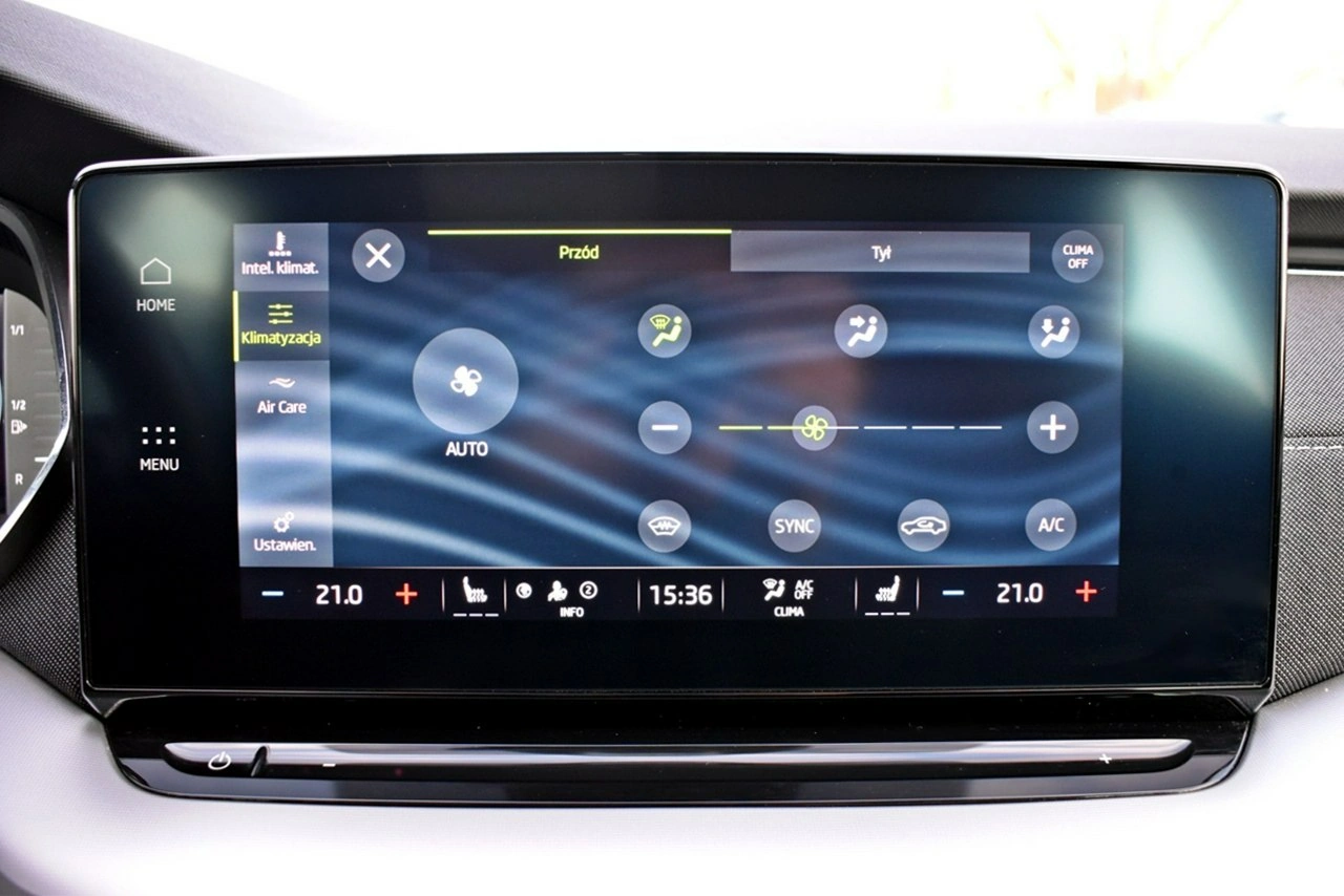 Skoda Octavia - Zdjęcie 24