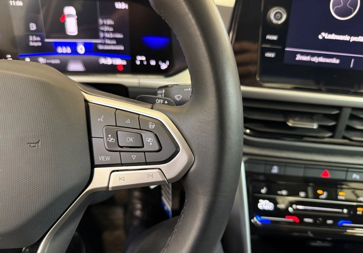 Volkswagen T-Roc - Zdjęcie 20