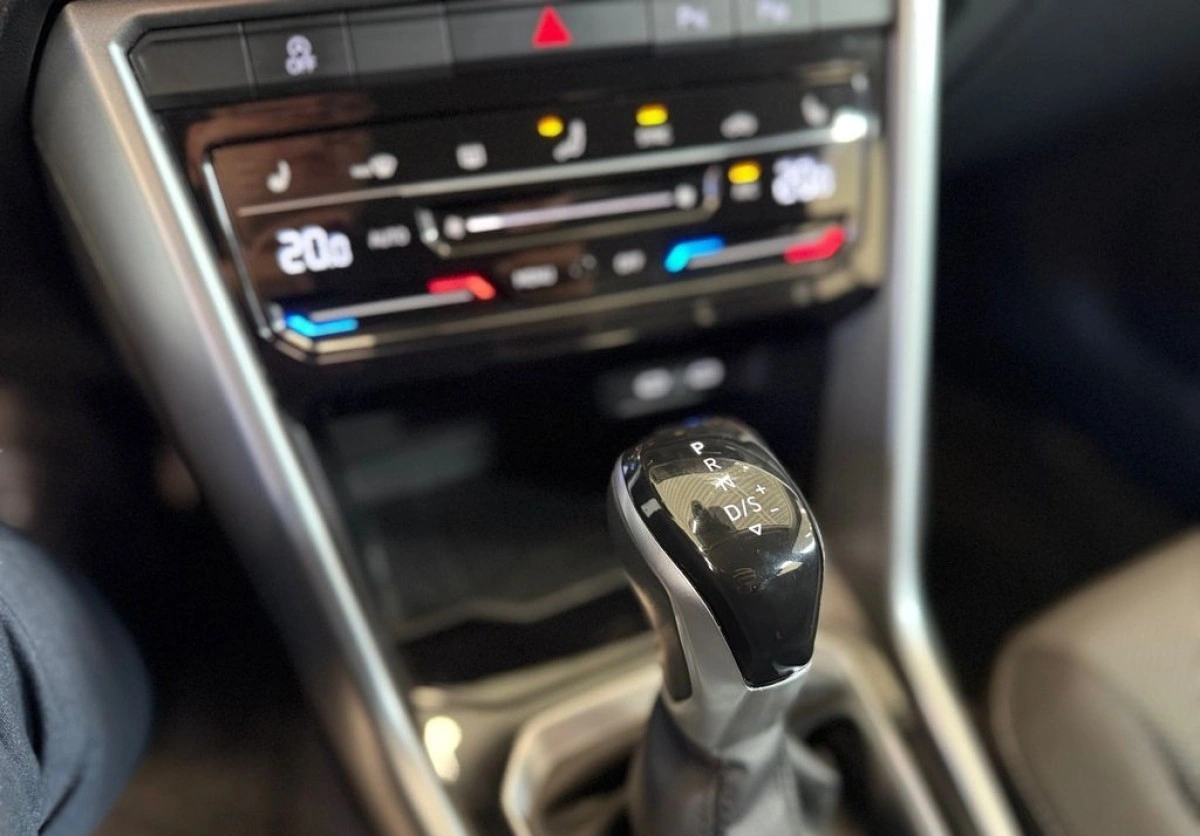 Volkswagen T-Roc - Zdjęcie 25