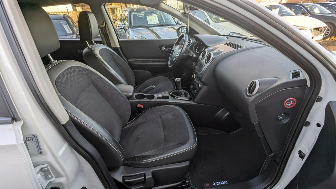 Nissan Qashqai - Zdjęcie 14