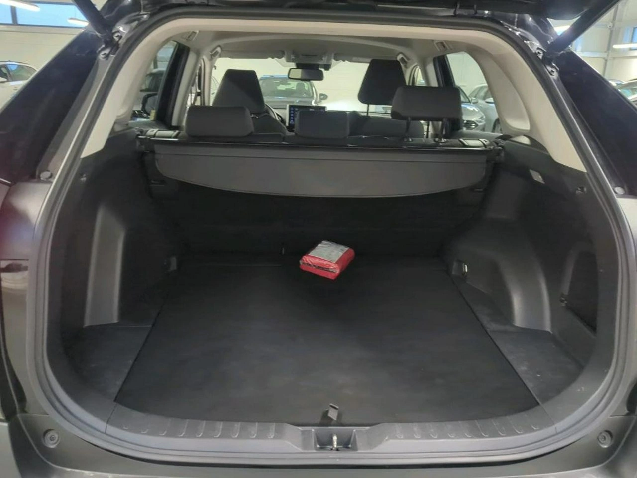 Toyota RAV-4 - Zdjęcie 15