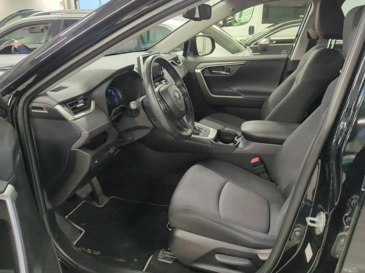 Toyota RAV-4 - Zdjęcie 5