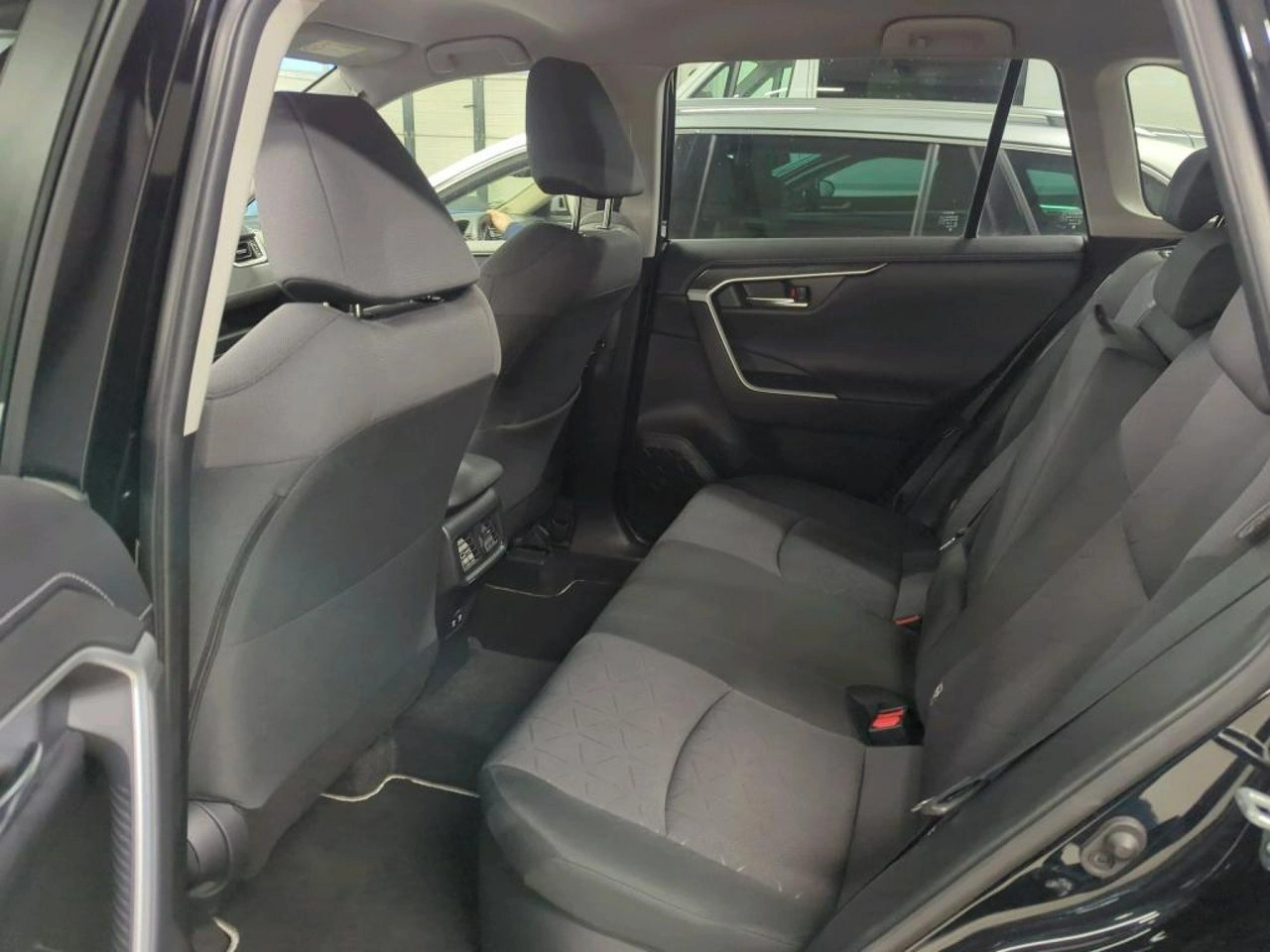 Toyota RAV-4 - Zdjęcie 7