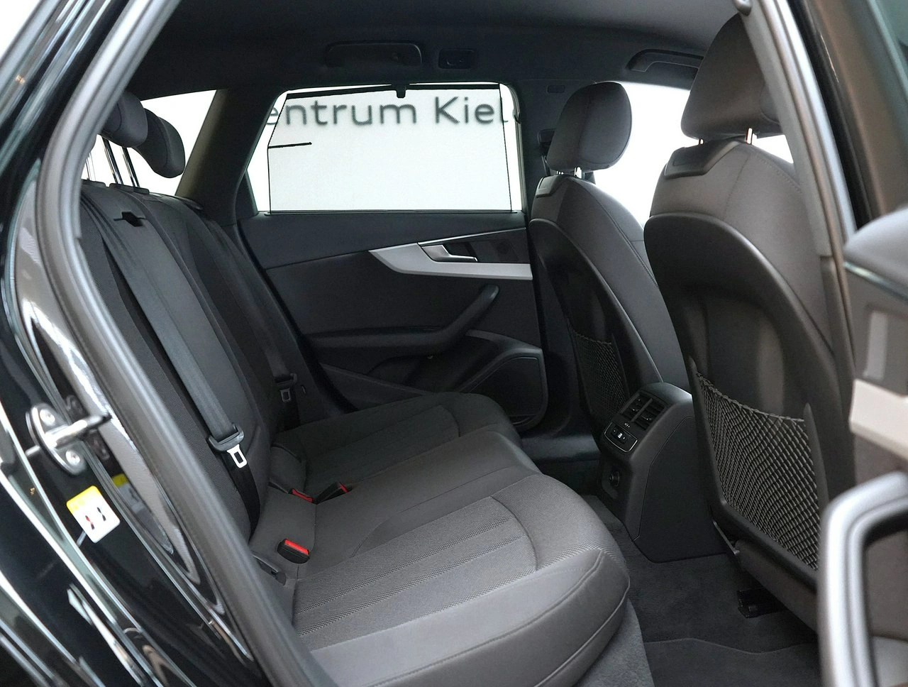 Audi A4 - Zdjęcie 27