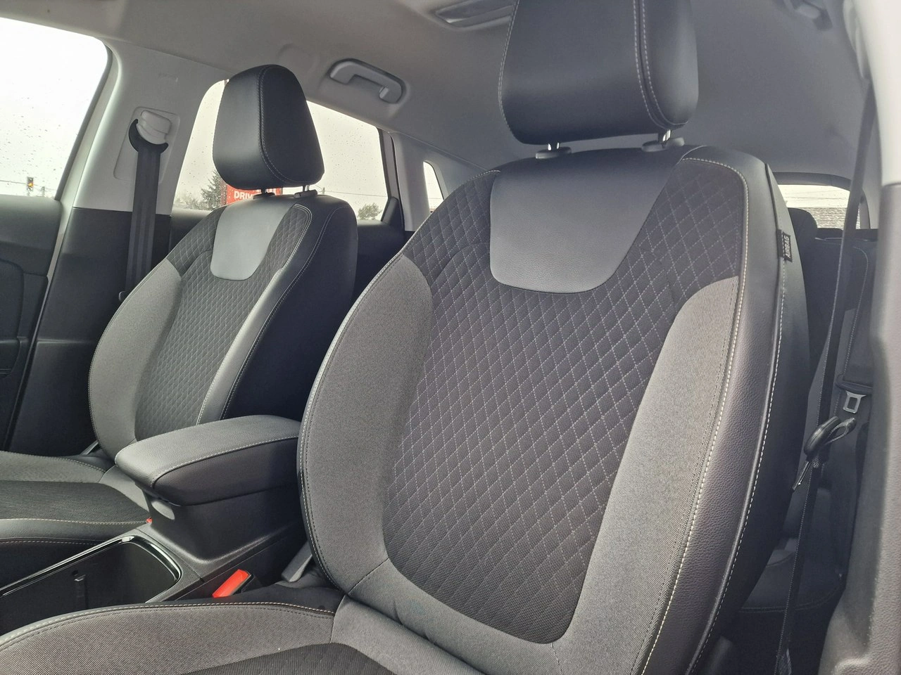 Opel Grandland X - Zdjęcie 16