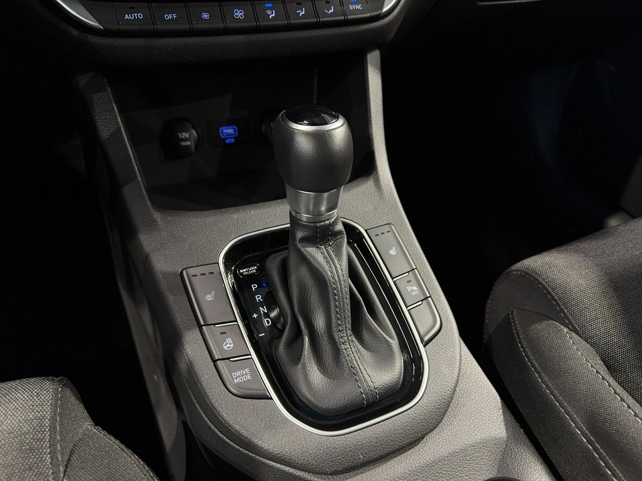 Hyundai i30 - Zdjęcie 23