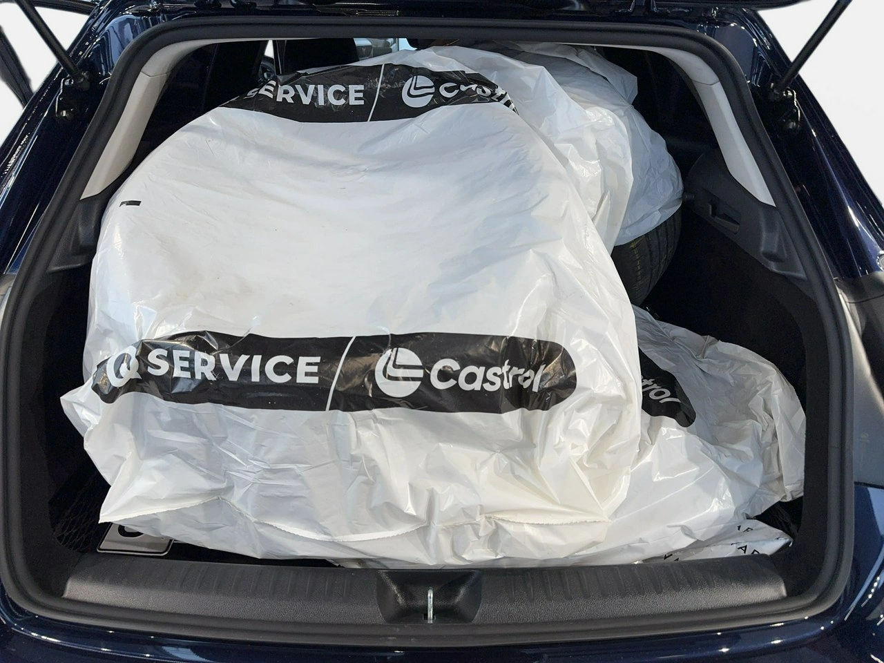 Mercedes GLA 180 - Zdjęcie 12