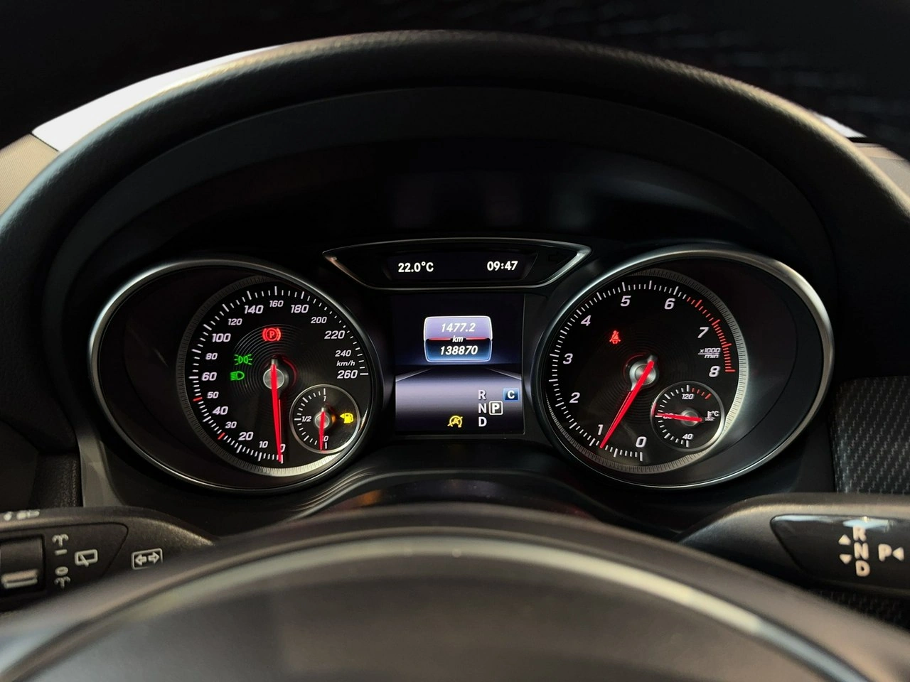 Mercedes GLA 180 - Zdjęcie 19