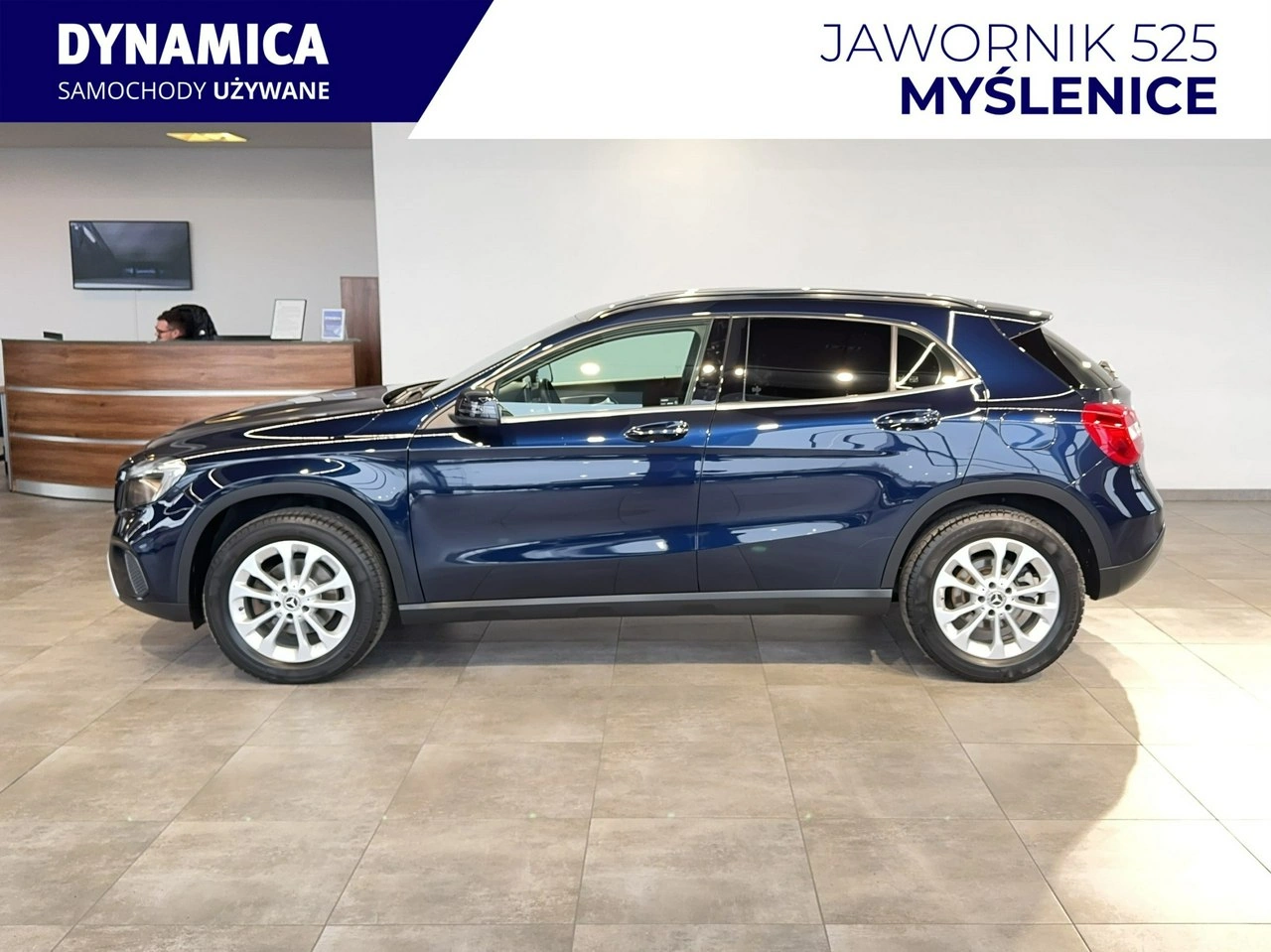 Mercedes GLA 180 - Zdjęcie 4