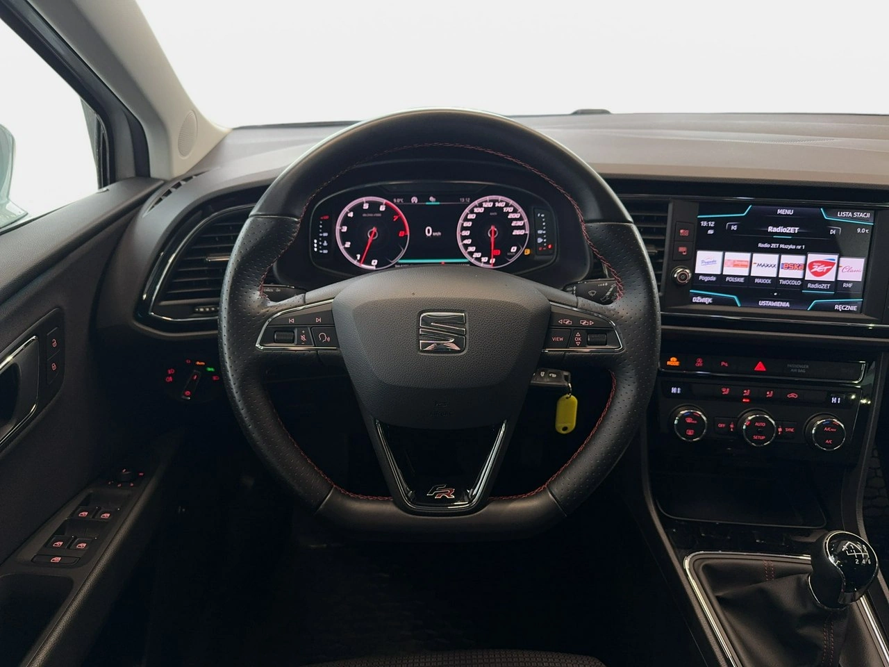 Seat Leon Sportstourer - Zdjęcie 15