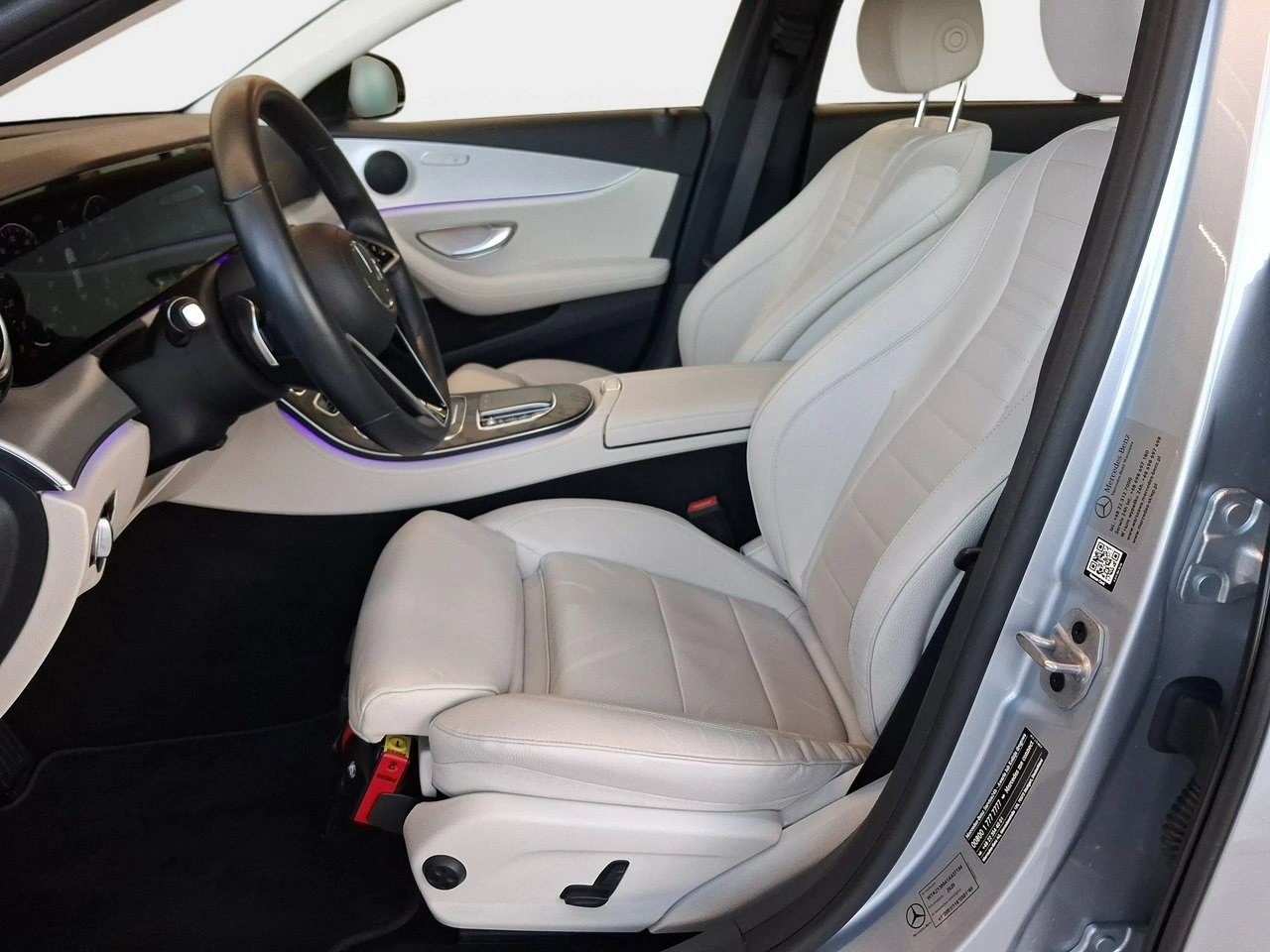 Mercedes E 220 - Zdjęcie 8