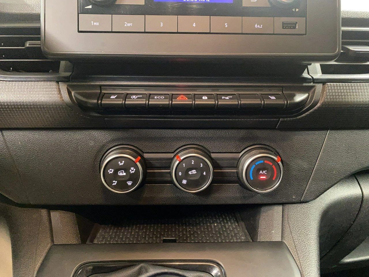 Nissan Townstar - Zdjęcie 21