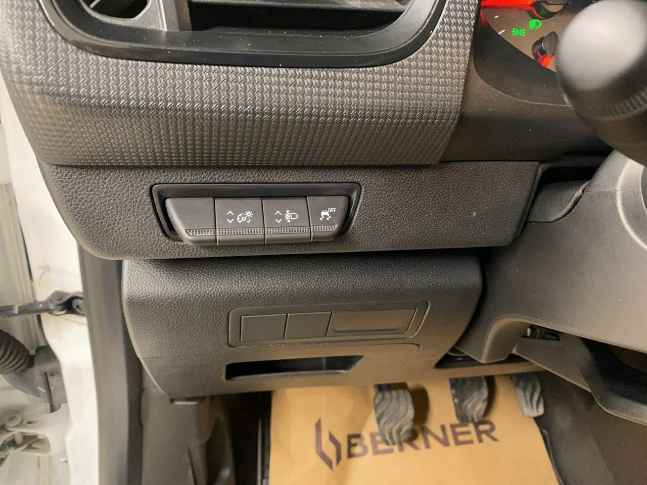 Nissan Townstar - Zdjęcie 26