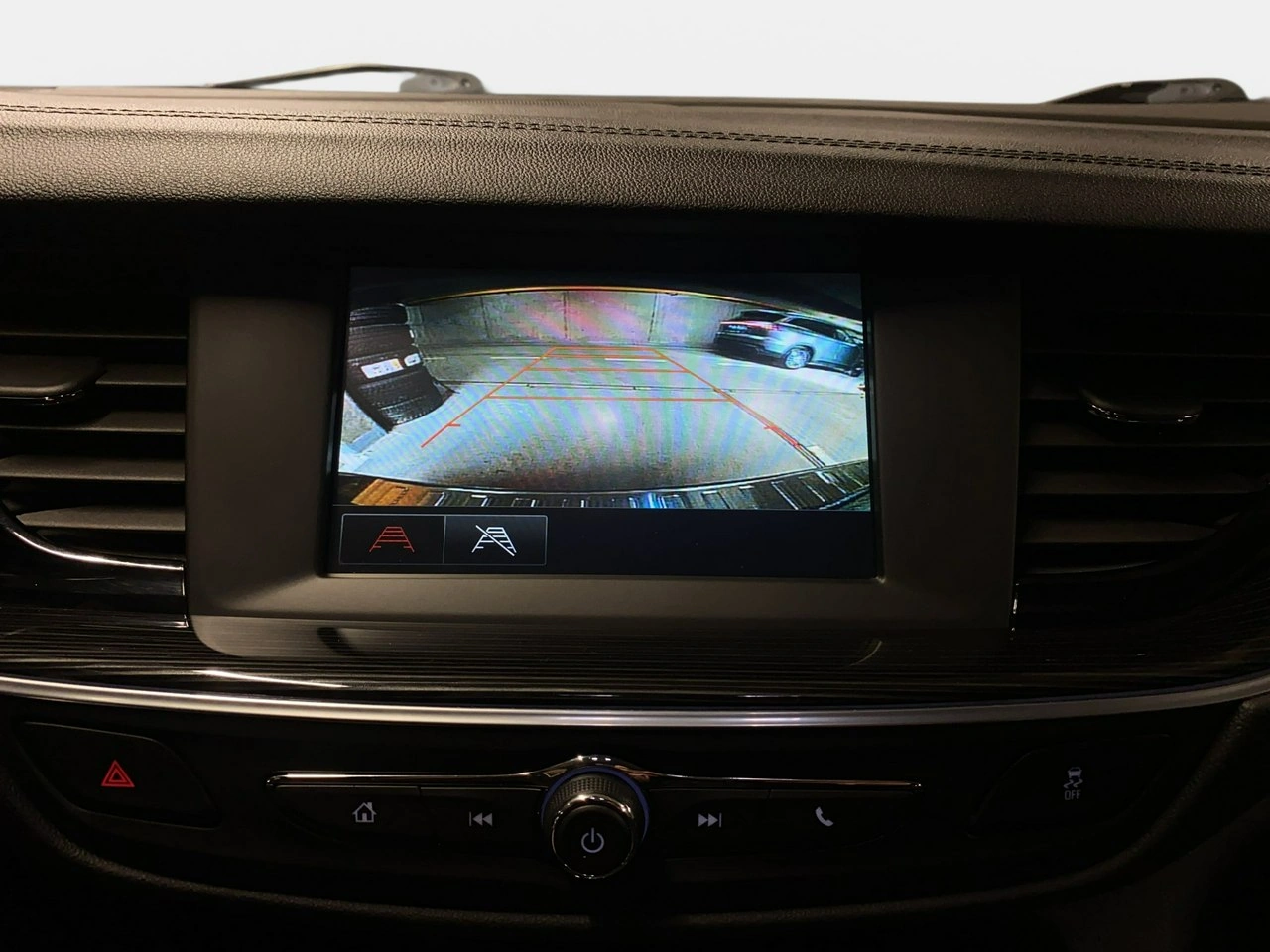 Opel Insignia - Zdjęcie 23