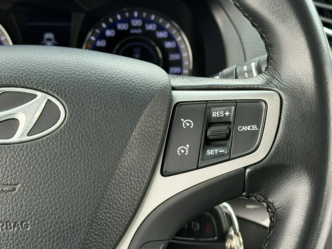 Hyundai i40 - Zdjęcie 14