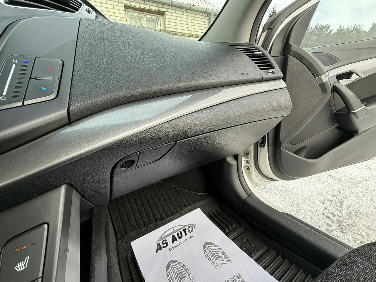 Hyundai i40 - Zdjęcie 24