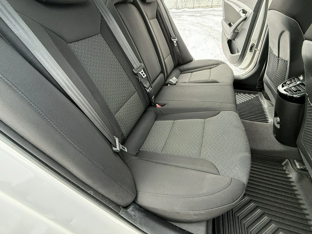 Hyundai i40 - Zdjęcie 27