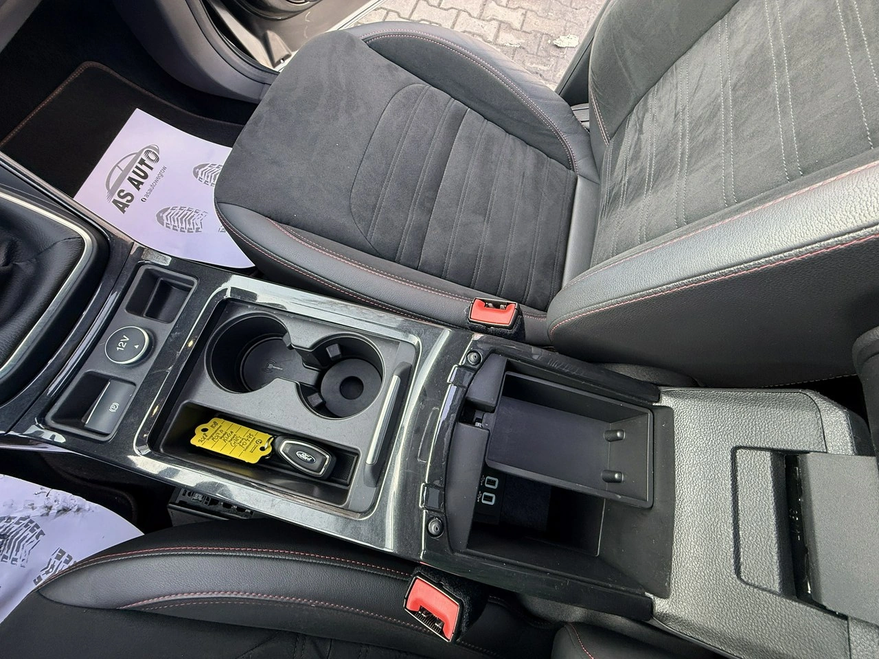 Ford Kuga - Zdjęcie 69