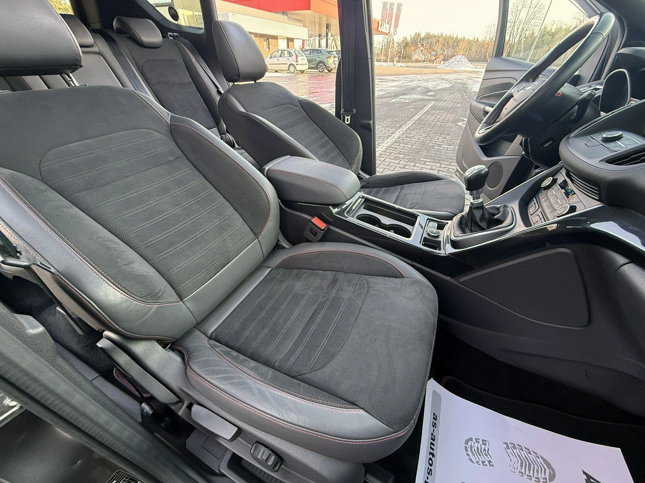 Ford Kuga - Zdjęcie 64