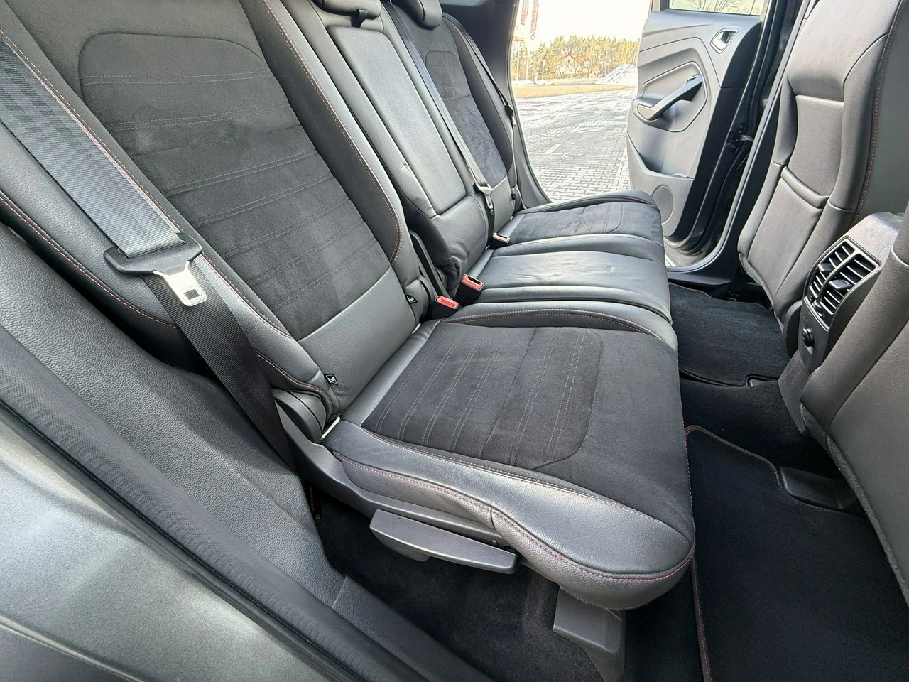 Ford Kuga - Zdjęcie 65