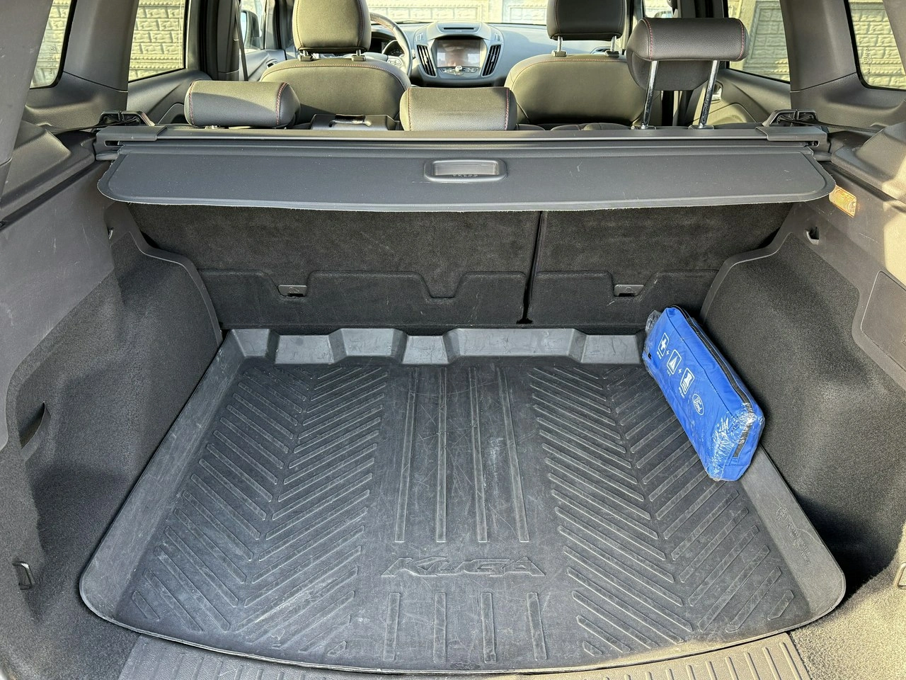 Ford Kuga - Zdjęcie 11