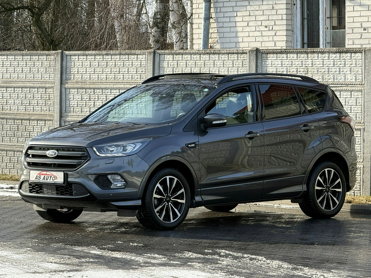 Ford Kuga - Zdjęcie 27
