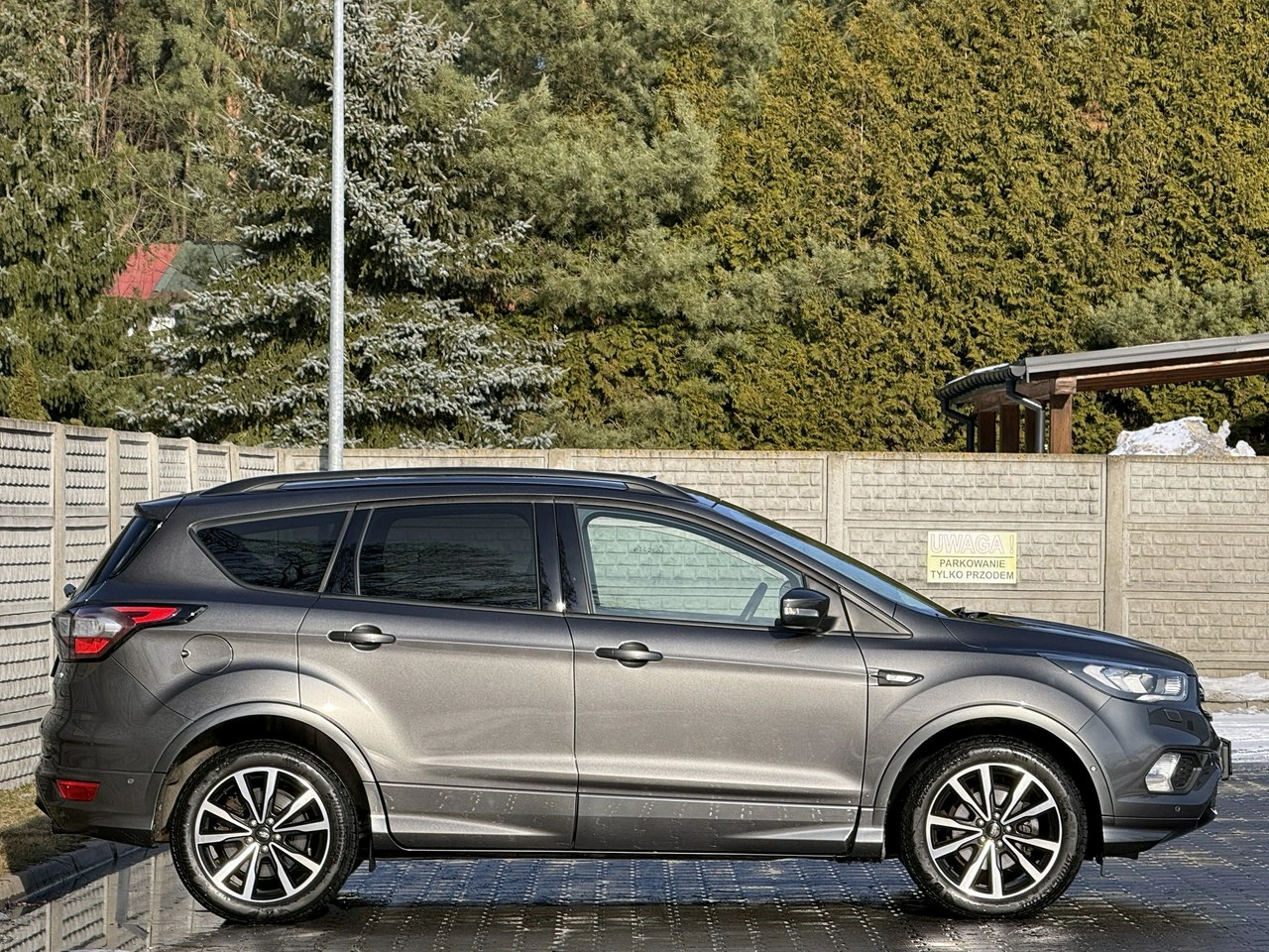 Ford Kuga - Zdjęcie 35