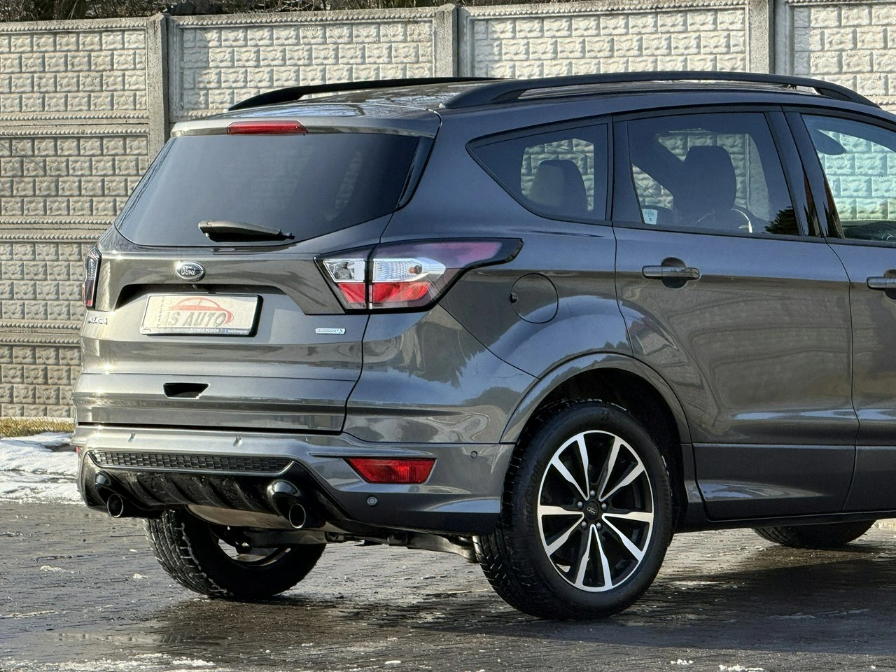Ford Kuga - Zdjęcie 45