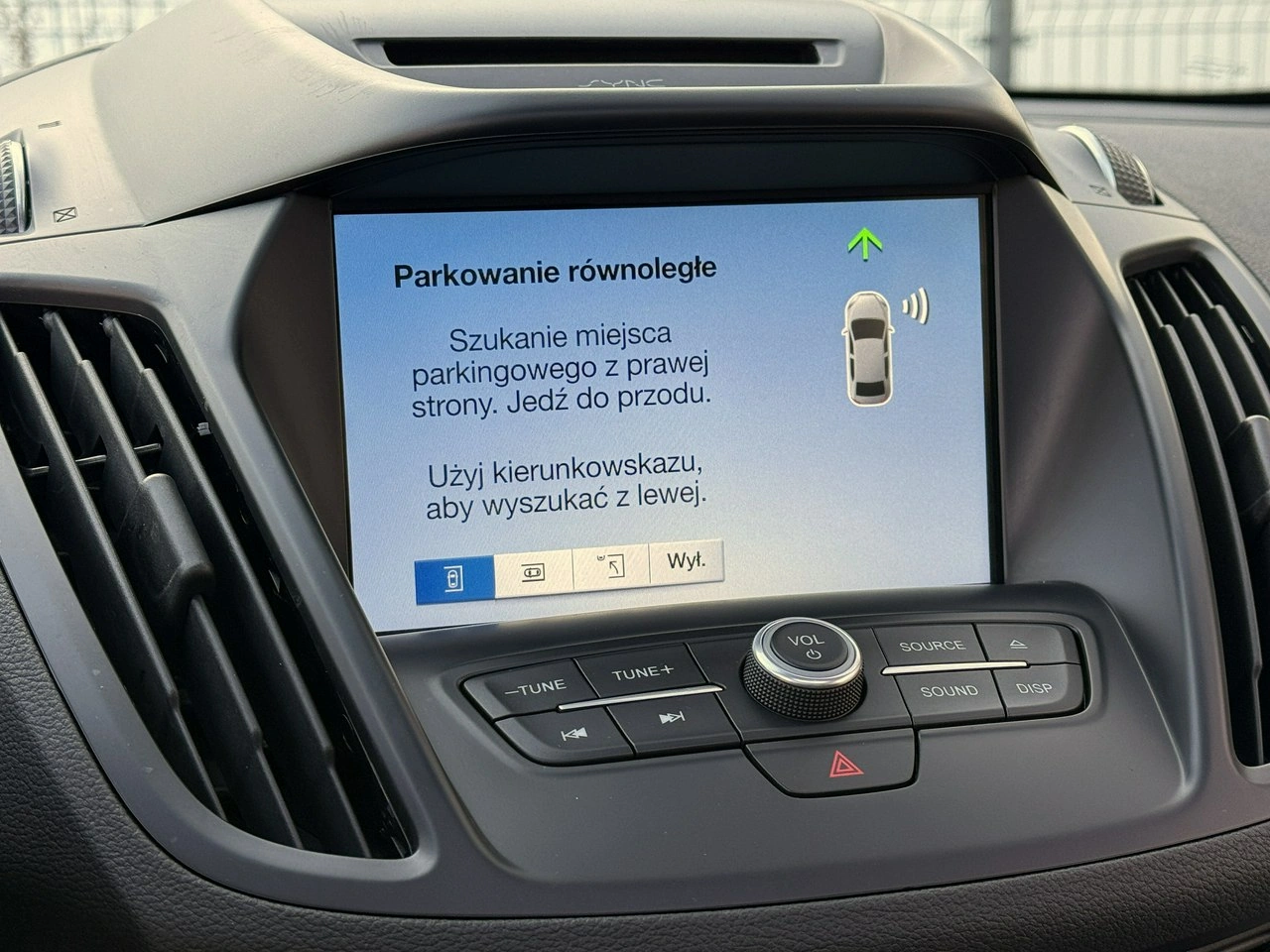 Ford Kuga - Zdjęcie 8