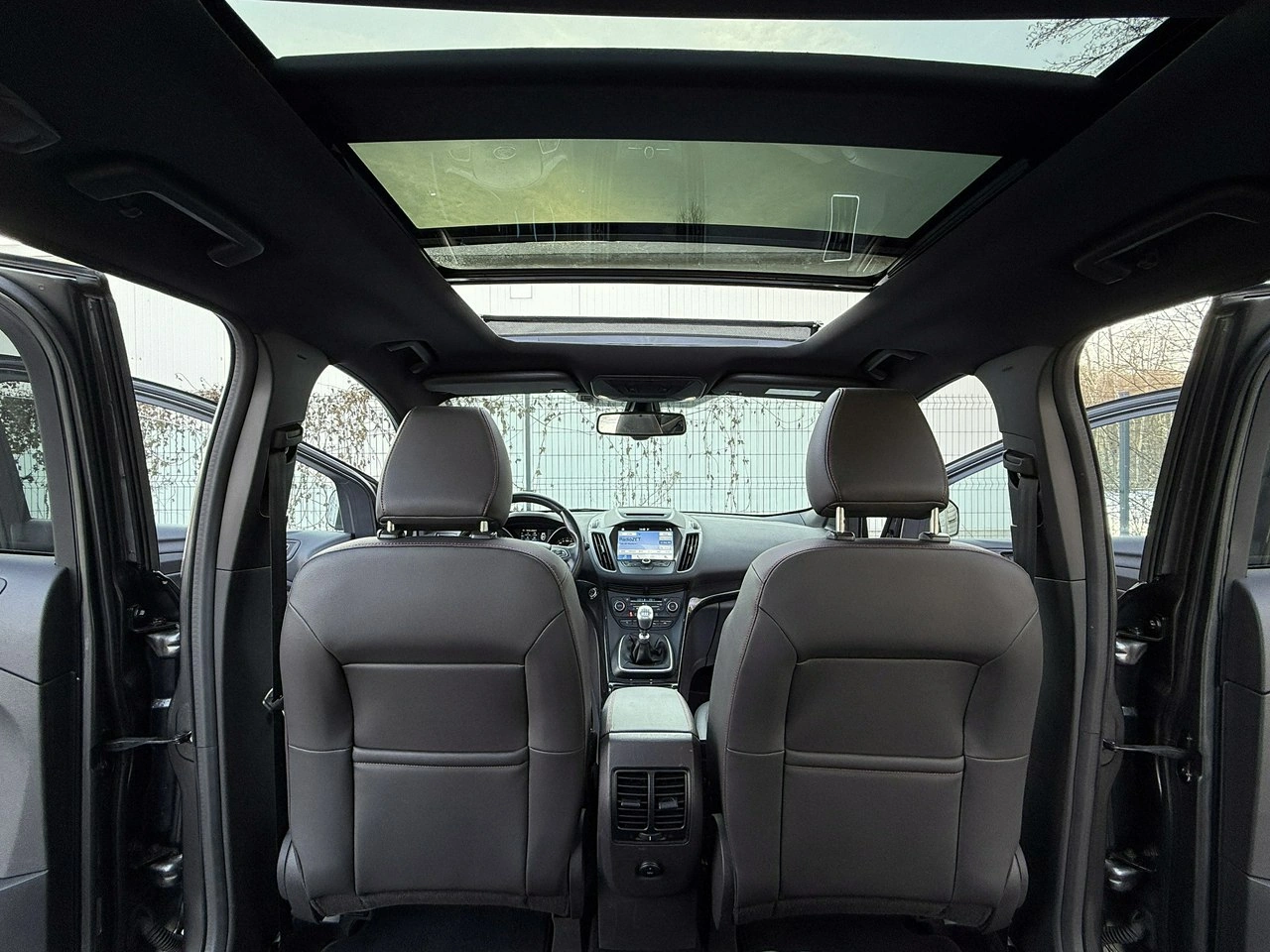 Ford Kuga - Zdjęcie 10