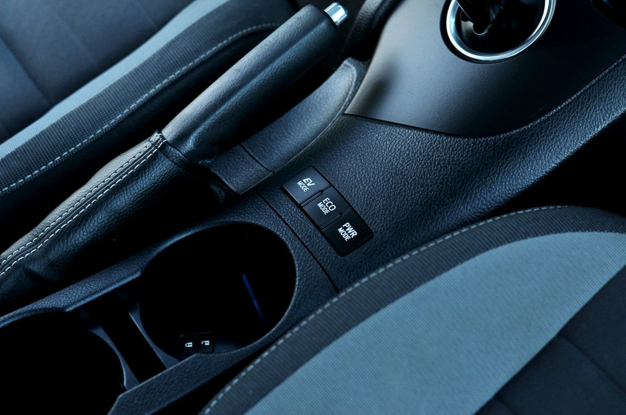 Toyota Auris - Zdjęcie 16