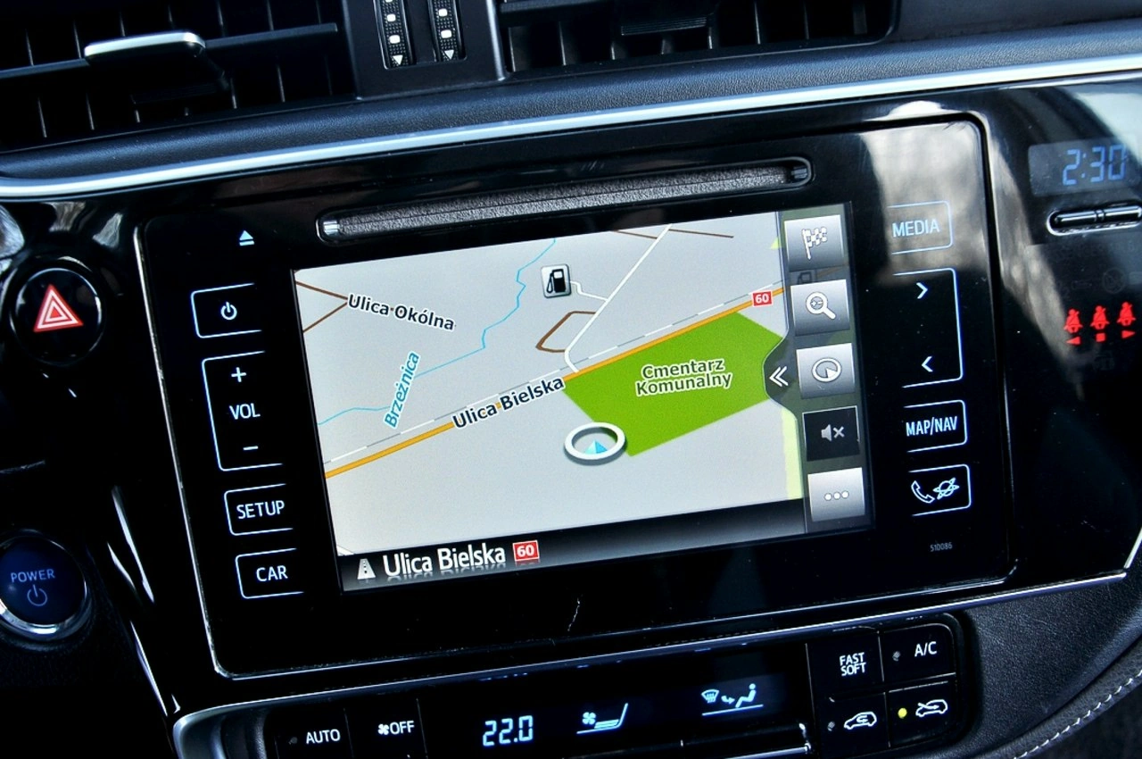 Toyota Auris - Zdjęcie 27