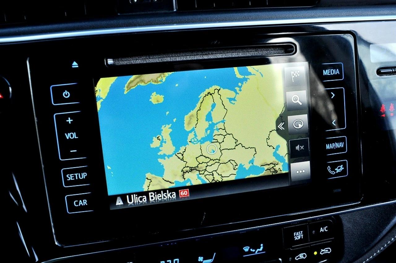 Toyota Auris - Zdjęcie 29