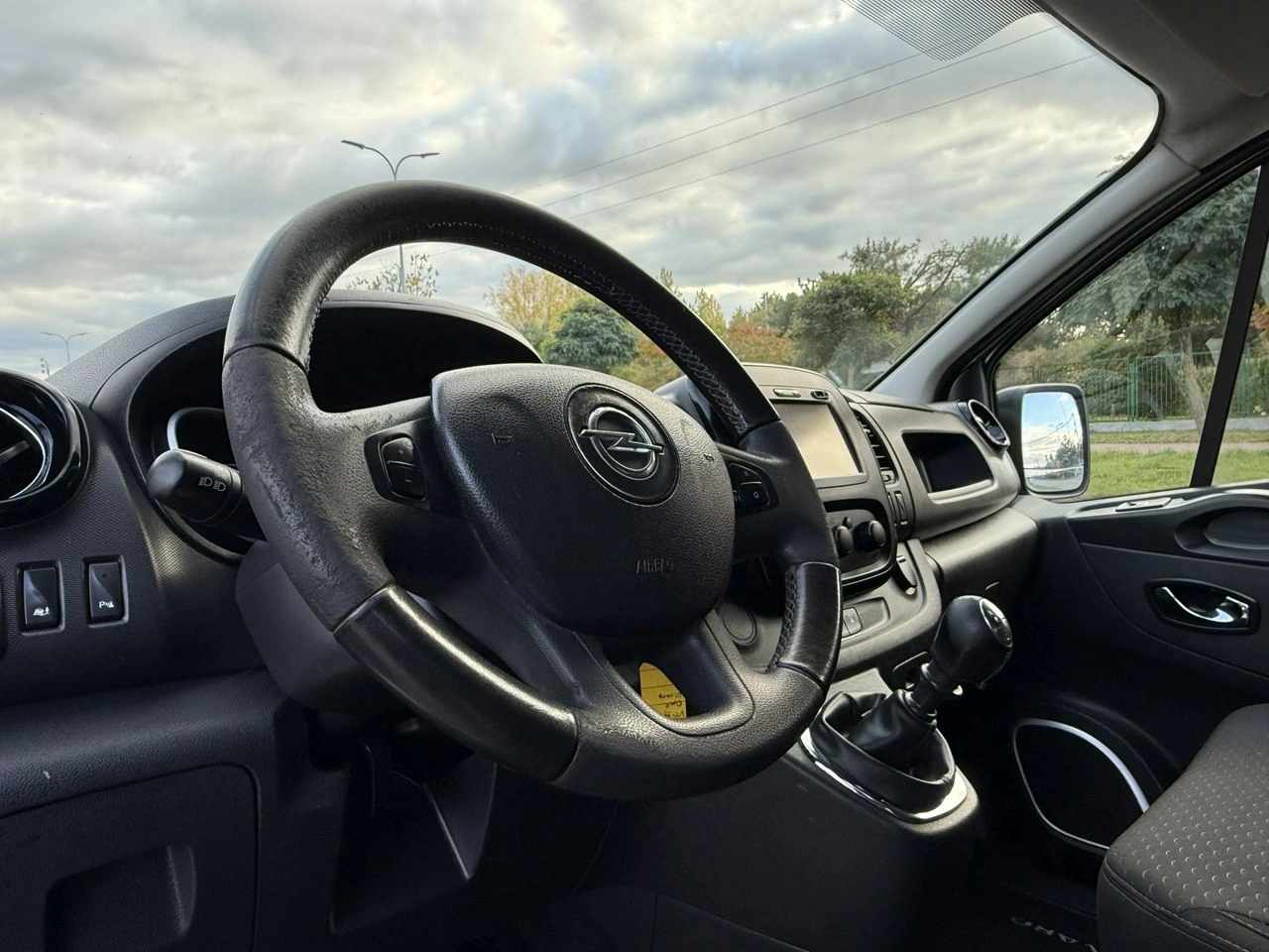 Opel Vivaro - Zdjęcie 6