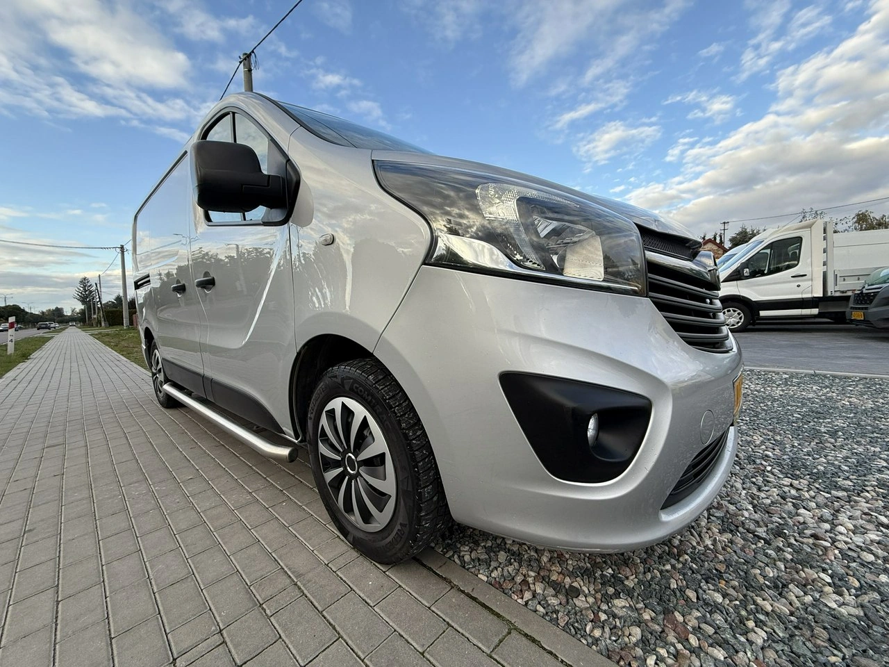 Opel Vivaro - Zdjęcie 2