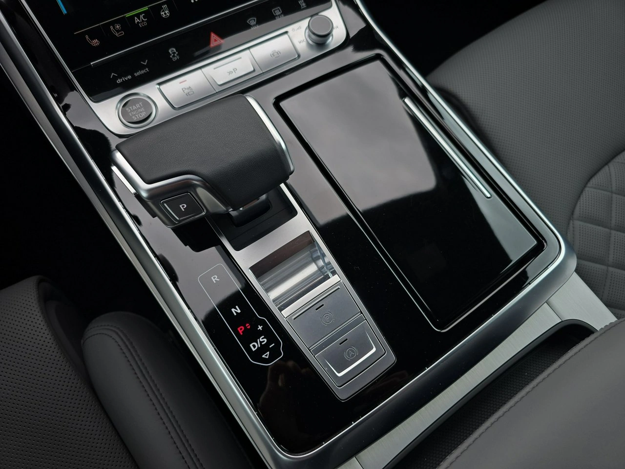 Audi Q7 - Zdjęcie 13